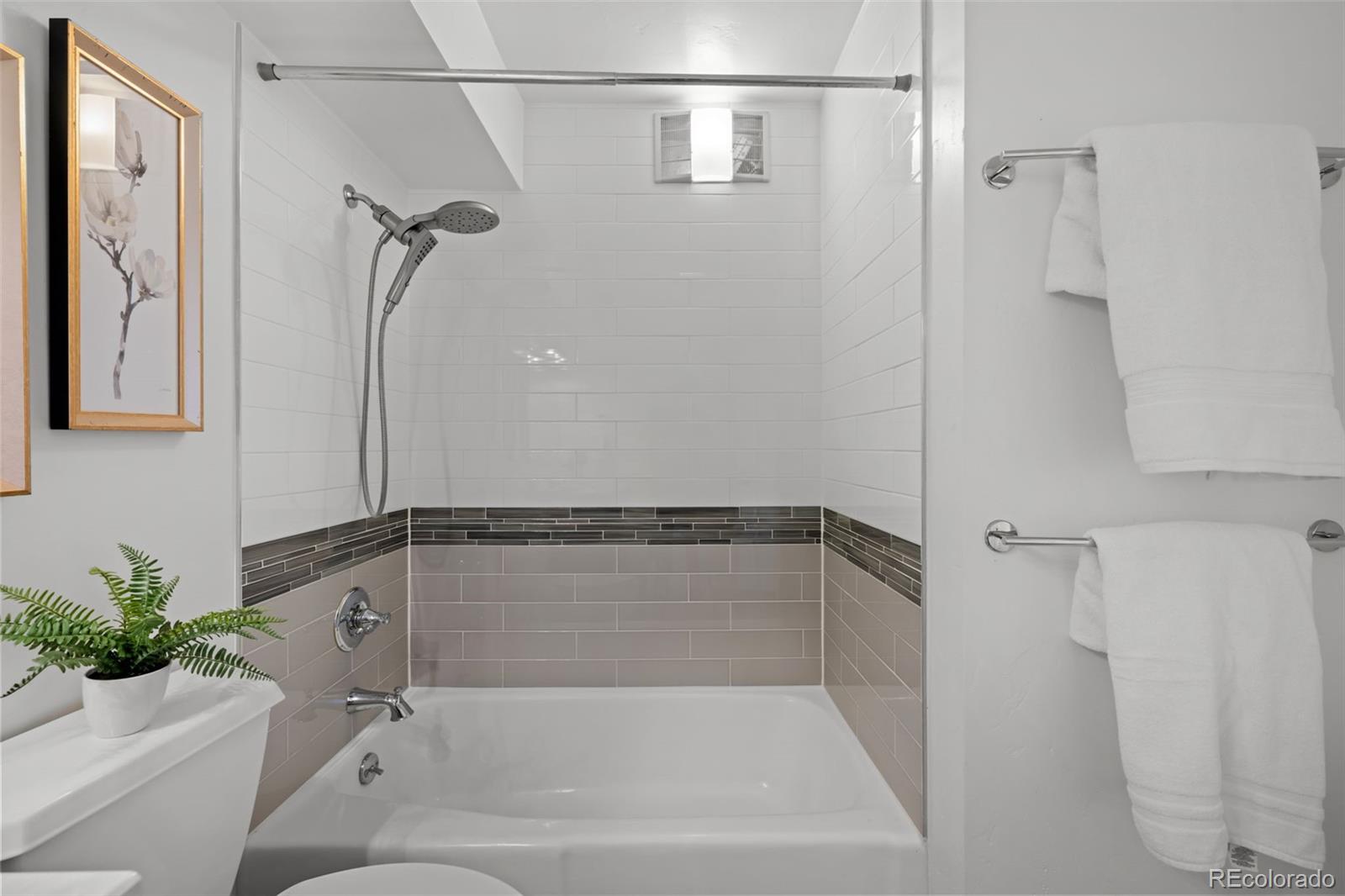 MLS Image #20 for 1313 n williams street,denver, Colorado