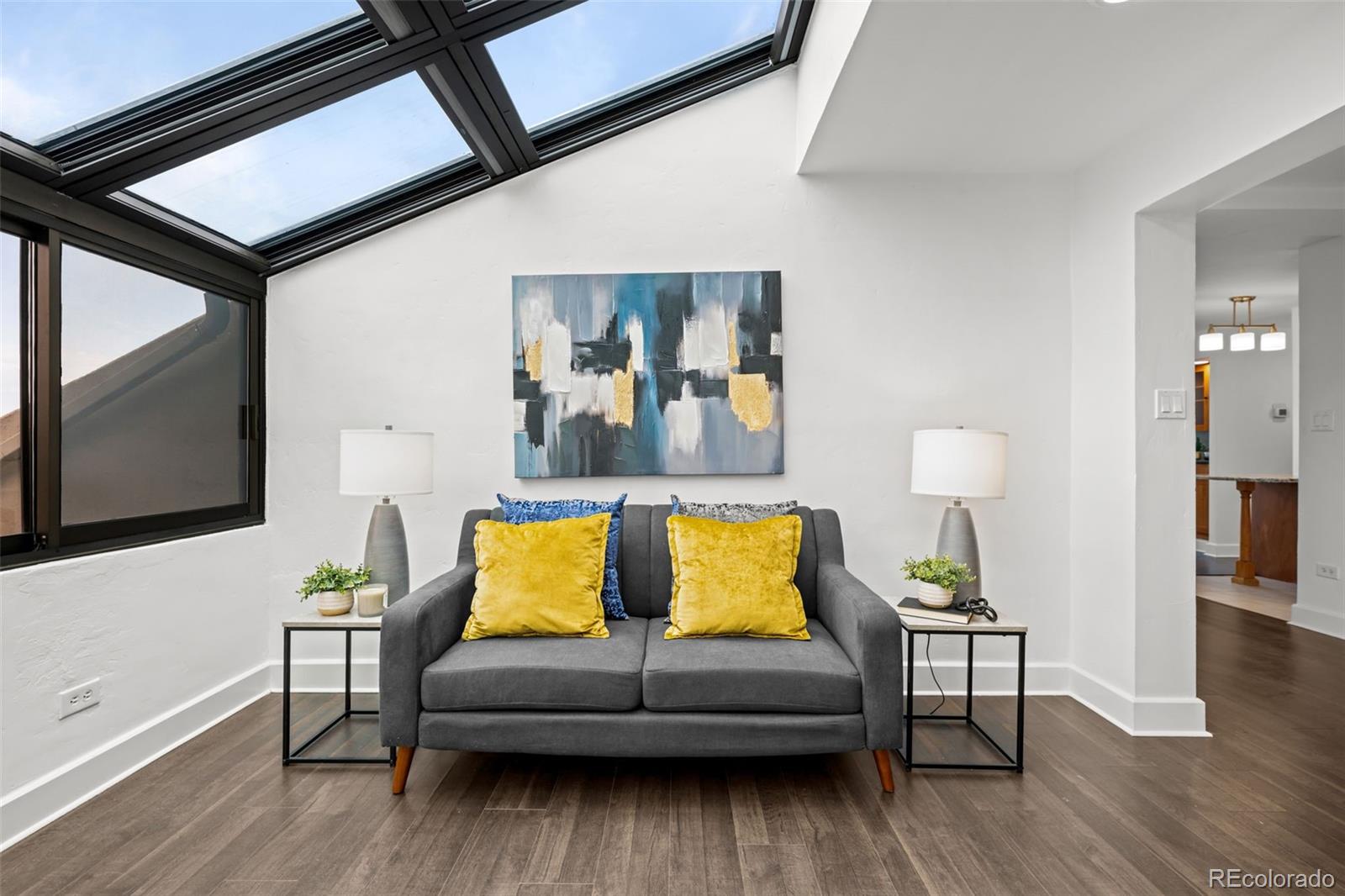 MLS Image #4 for 1313 n williams street,denver, Colorado