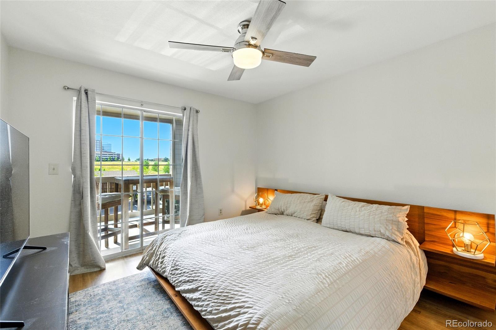MLS Image #9 for 9170 e arbor  f,englewood, Colorado