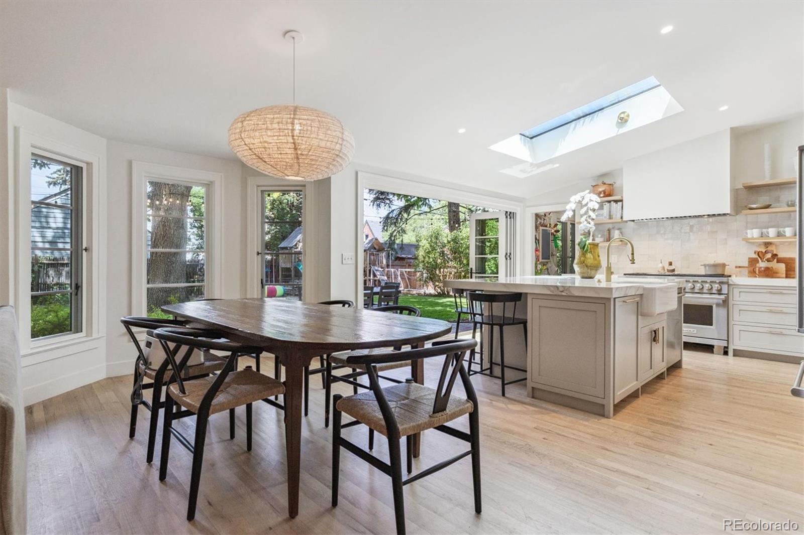 MLS Image #10 for 435  ivanhoe street,denver, Colorado