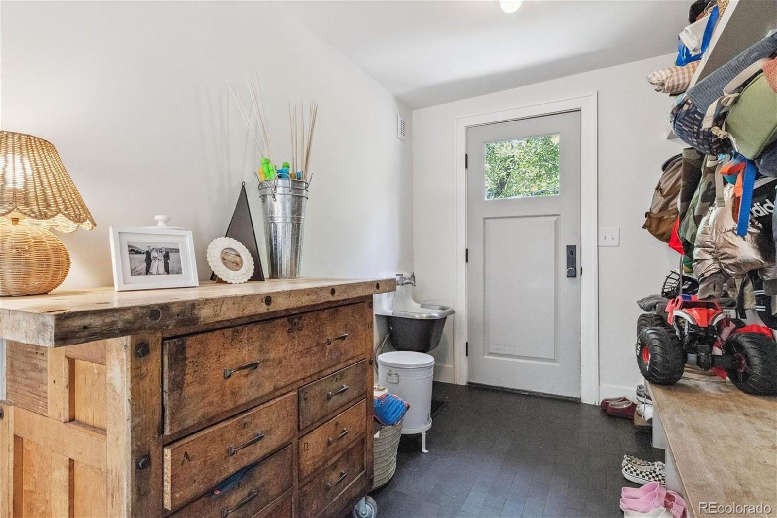 MLS Image #19 for 435  ivanhoe street,denver, Colorado