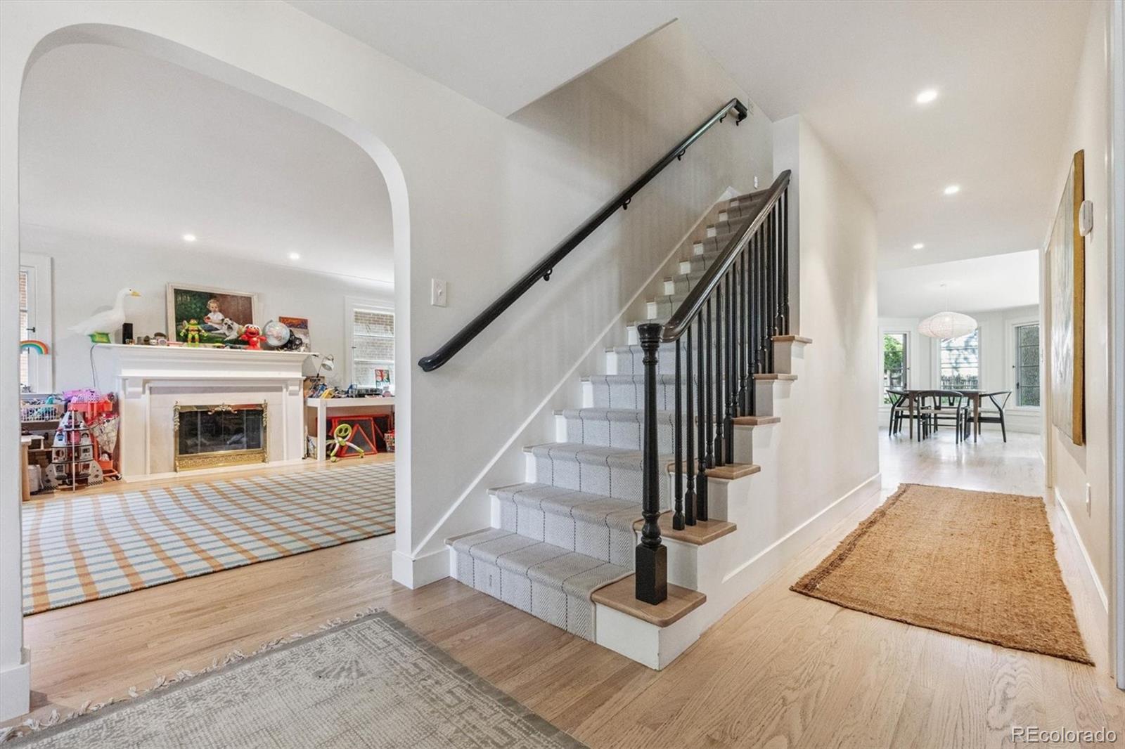 MLS Image #2 for 435  ivanhoe street,denver, Colorado