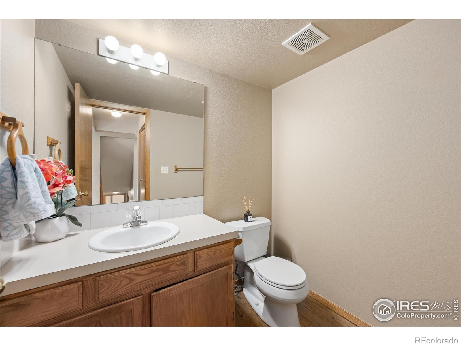 MLS Image #11 for 3891  jefferson drive,loveland, Colorado