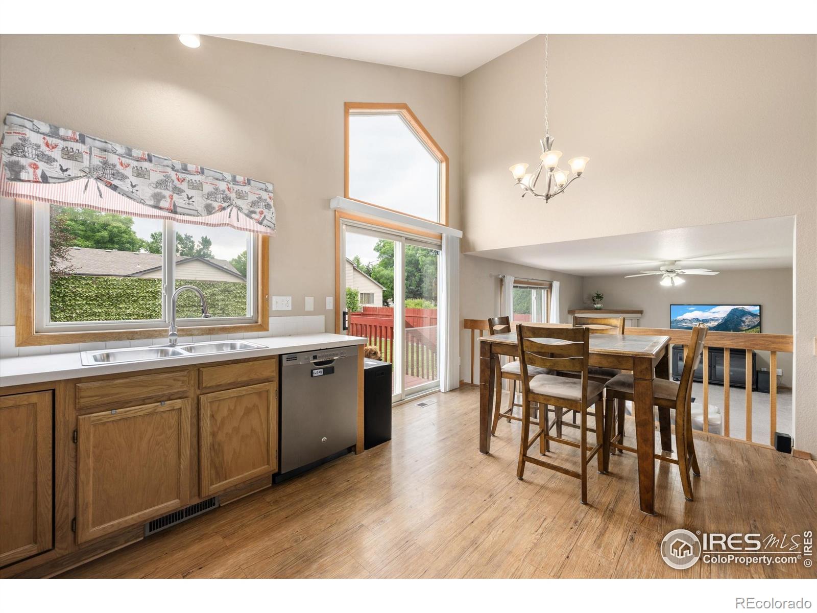 MLS Image #5 for 3891  jefferson drive,loveland, Colorado