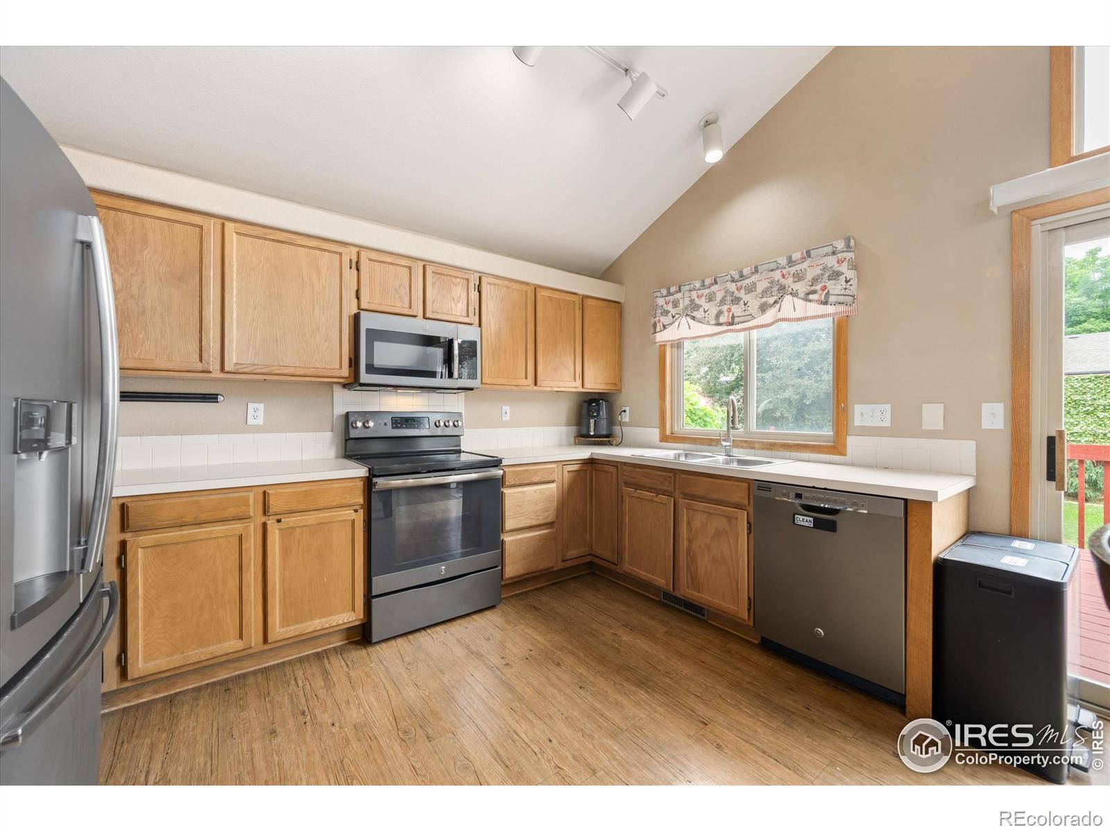 MLS Image #7 for 3891  jefferson drive,loveland, Colorado