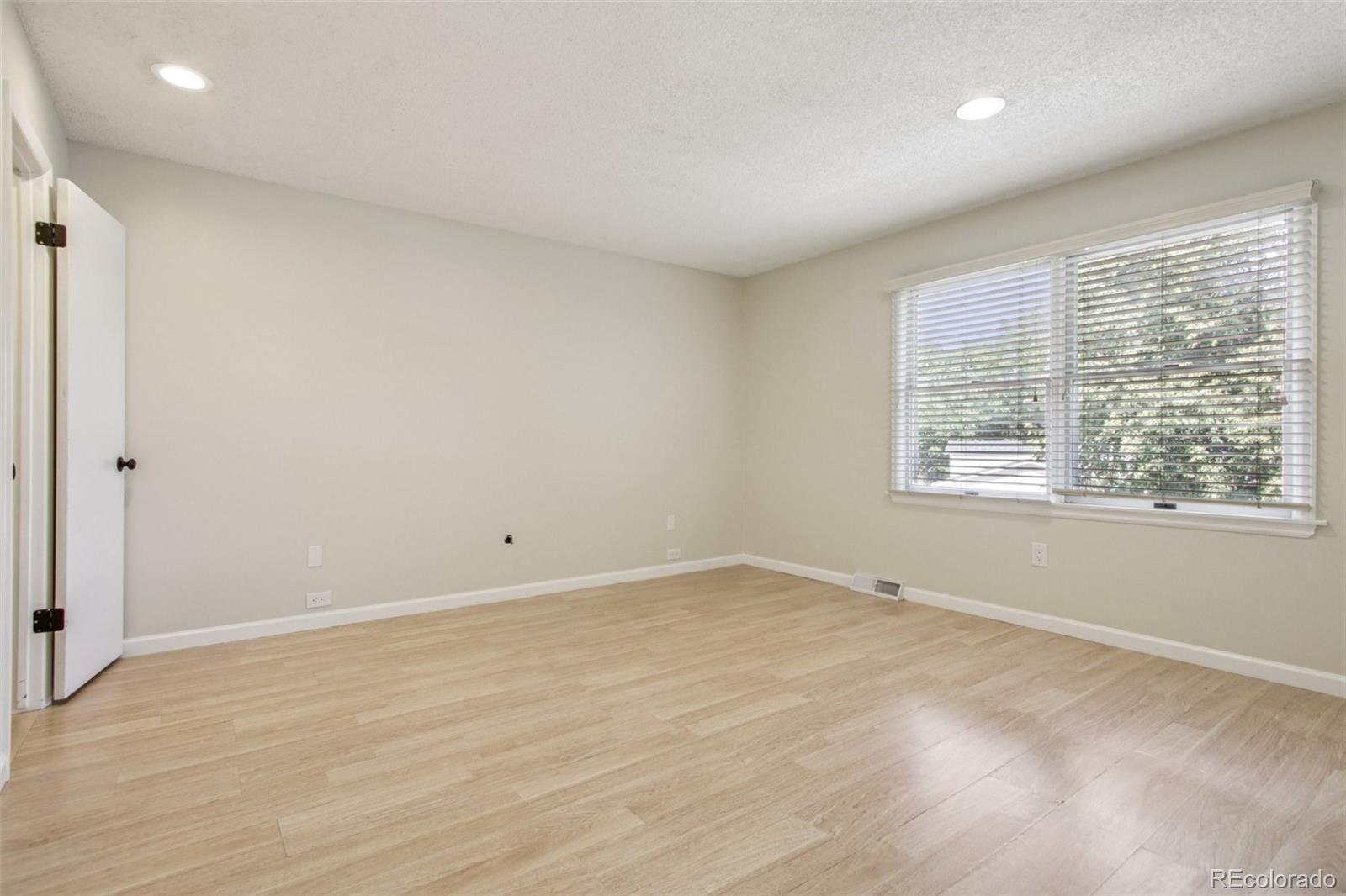 MLS Image #13 for 2518 s dawson way,aurora, Colorado