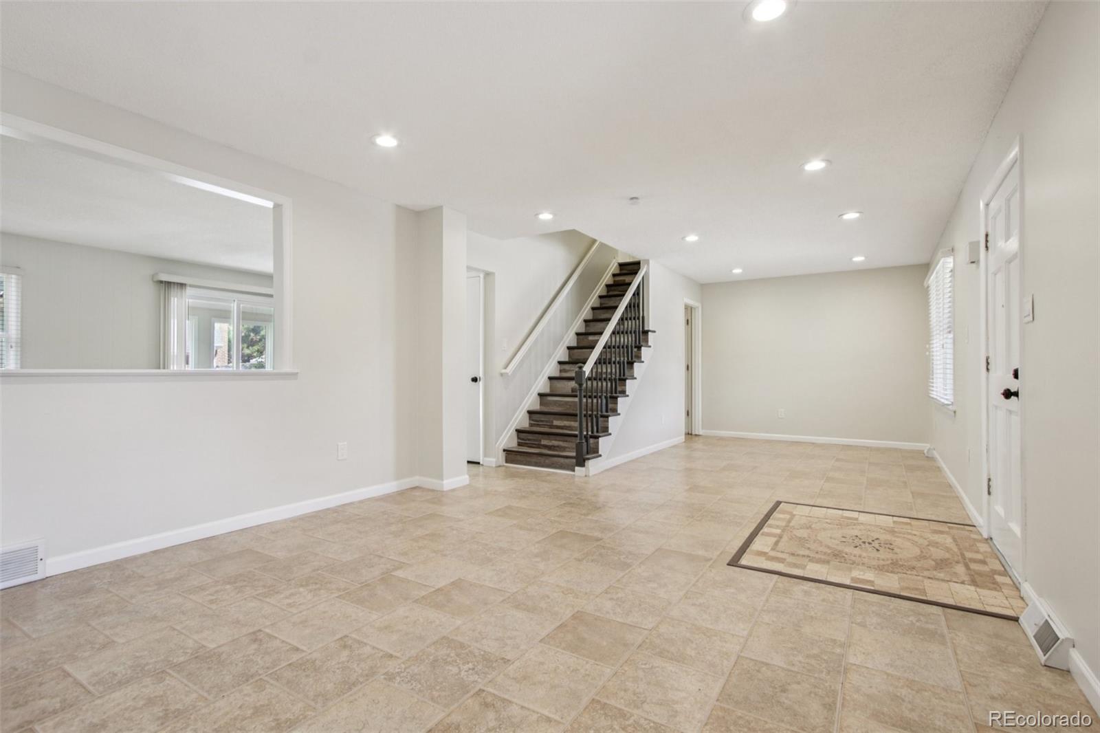 MLS Image #4 for 2518 s dawson way,aurora, Colorado