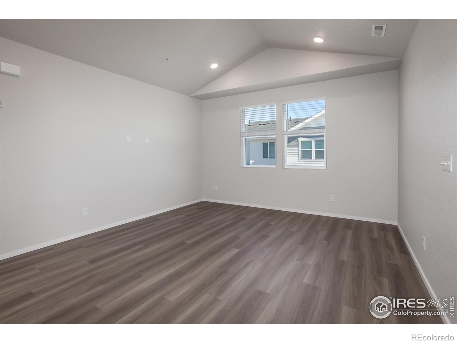 MLS Image #14 for 2120  falling leaf drive,windsor, Colorado