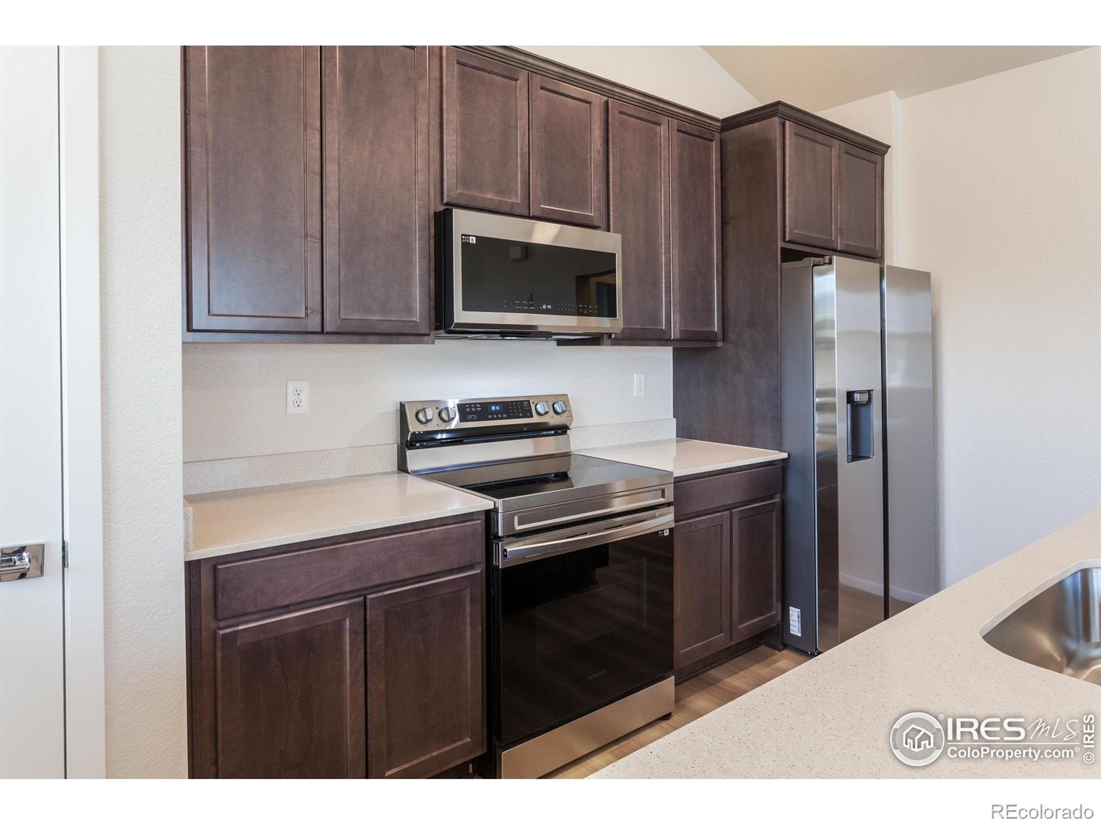 MLS Image #9 for 2120  falling leaf drive,windsor, Colorado