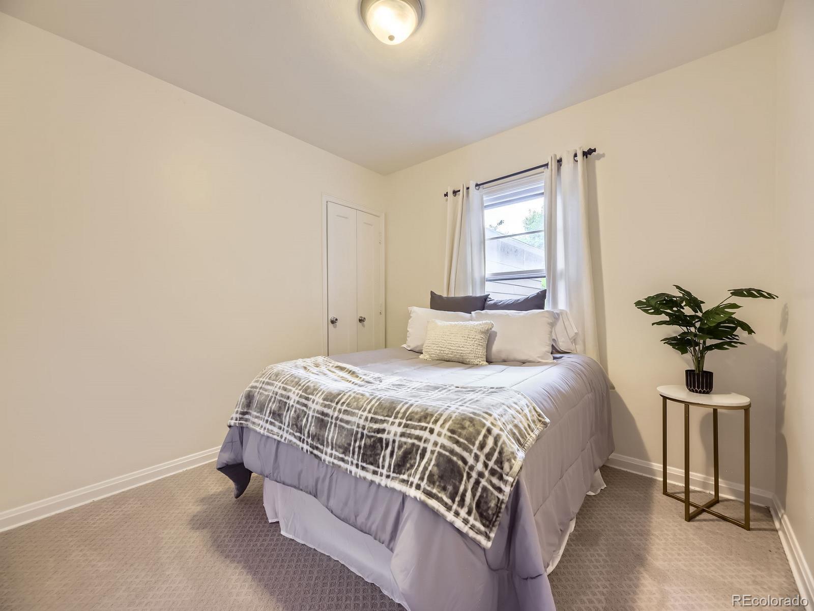MLS Image #12 for 2554 s lafayette street,denver, Colorado