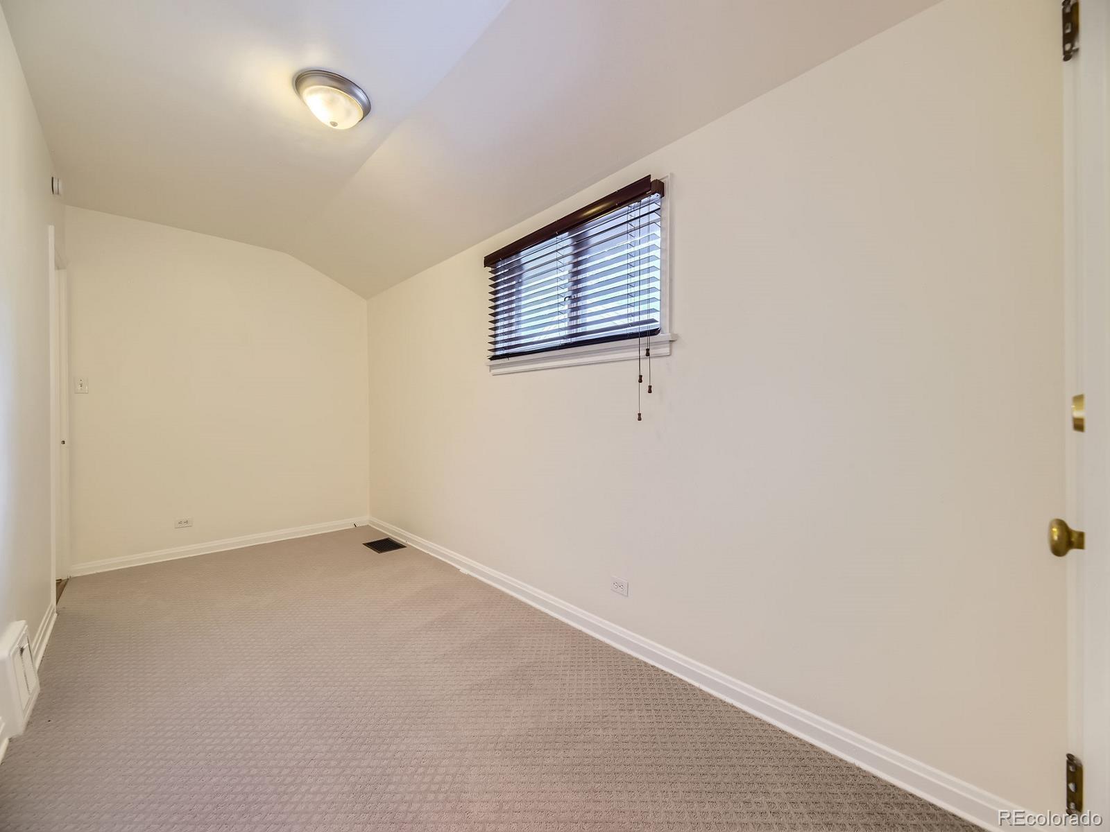 MLS Image #18 for 2554 s lafayette street,denver, Colorado
