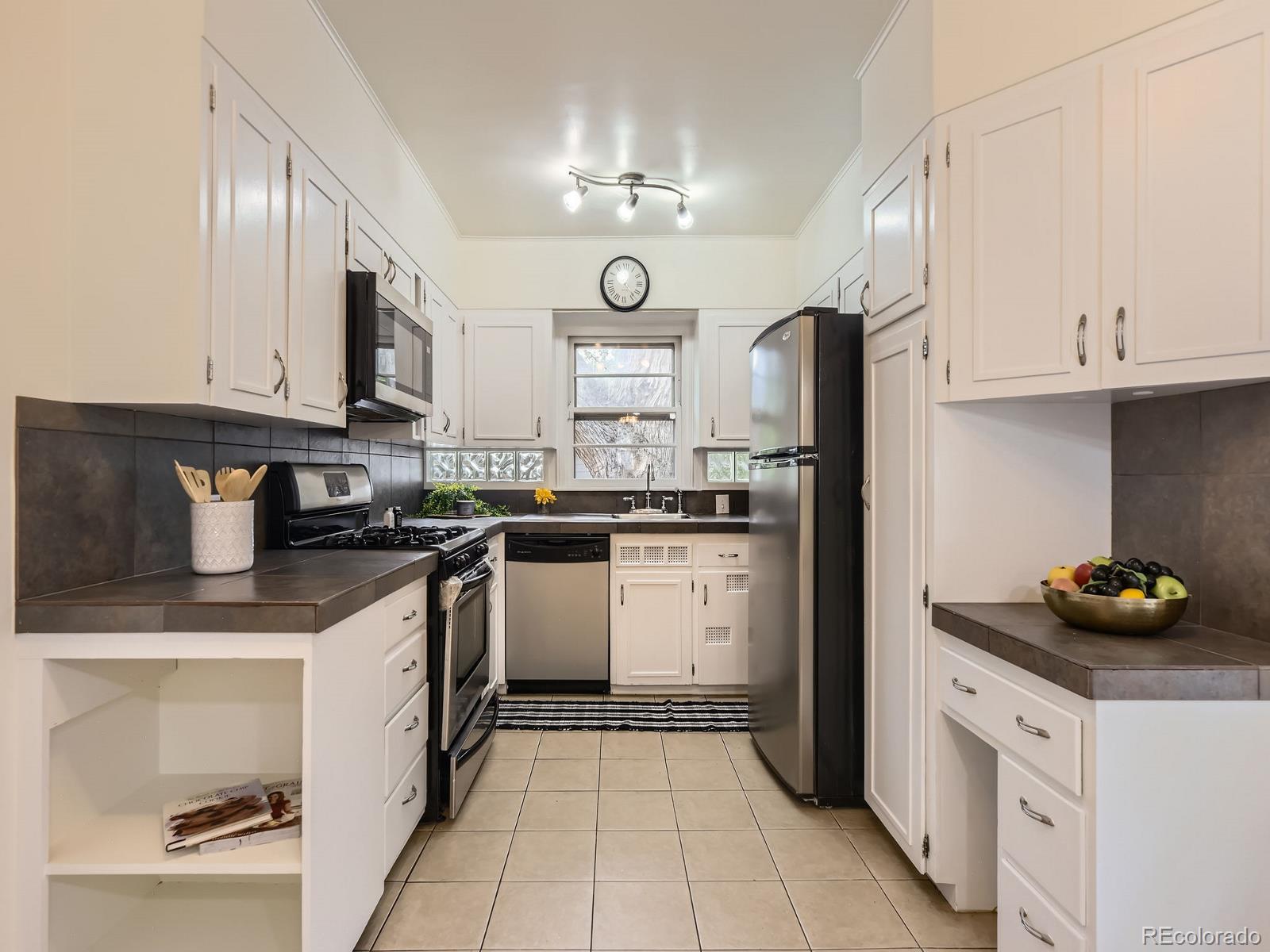 MLS Image #8 for 2554 s lafayette street,denver, Colorado