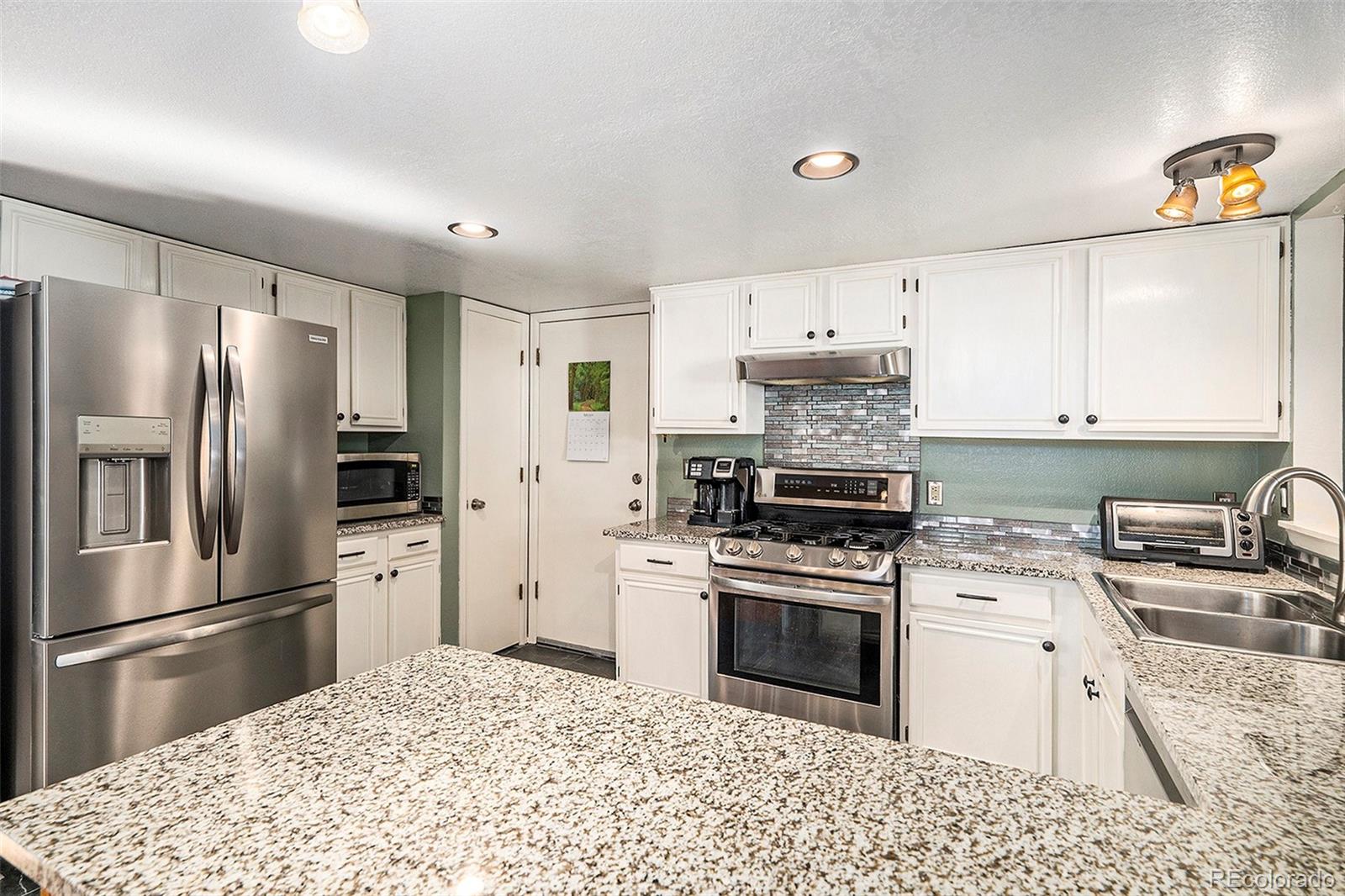 MLS Image #2 for 7582  jared way,littleton, Colorado