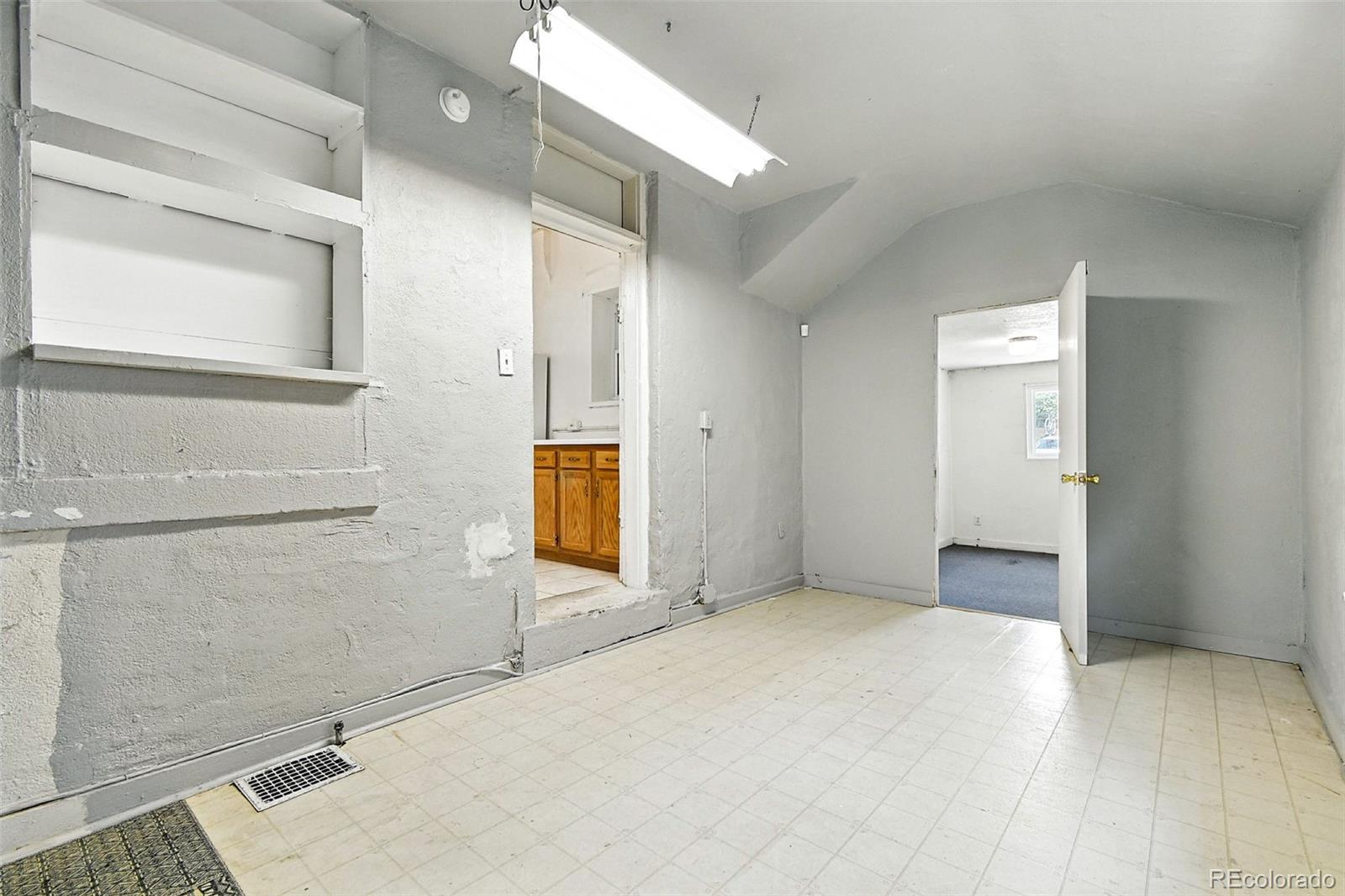 MLS Image #20 for 2346 n gilpin street,denver, Colorado