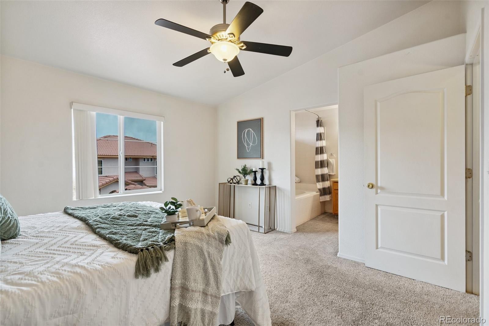 MLS Image #15 for 7042  sand crest view,colorado springs, Colorado