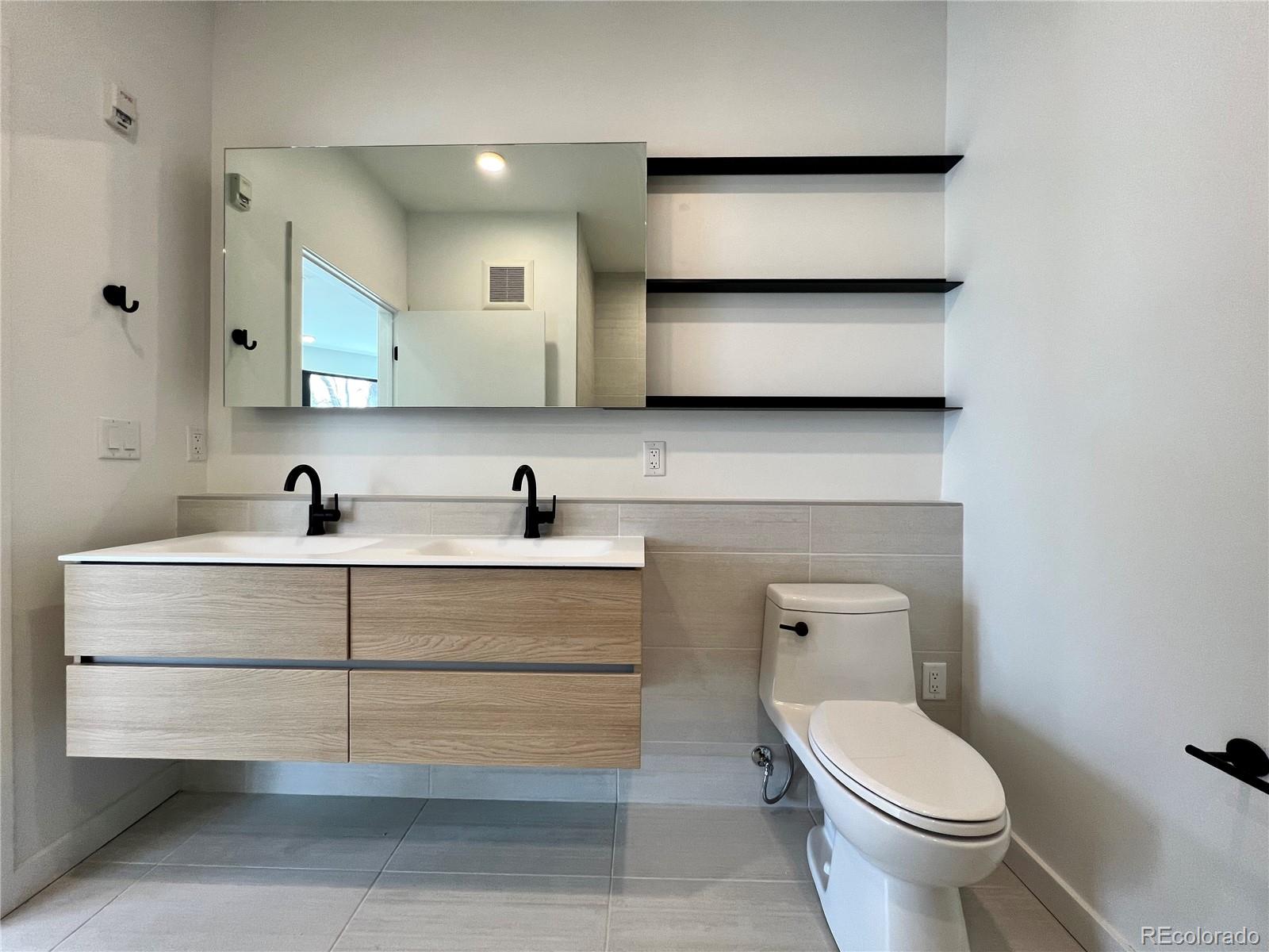 MLS Image #2 for 1601  park avenue,denver, Colorado