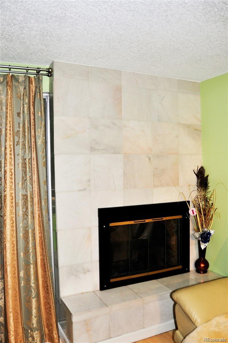 MLS Image #11 for 1300 s parker road,denver, Colorado