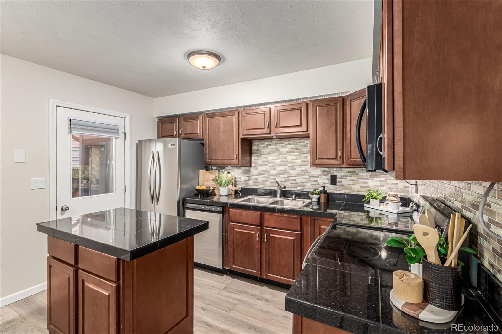 MLS Image #6 for 4784 s tabor street,morrison, Colorado