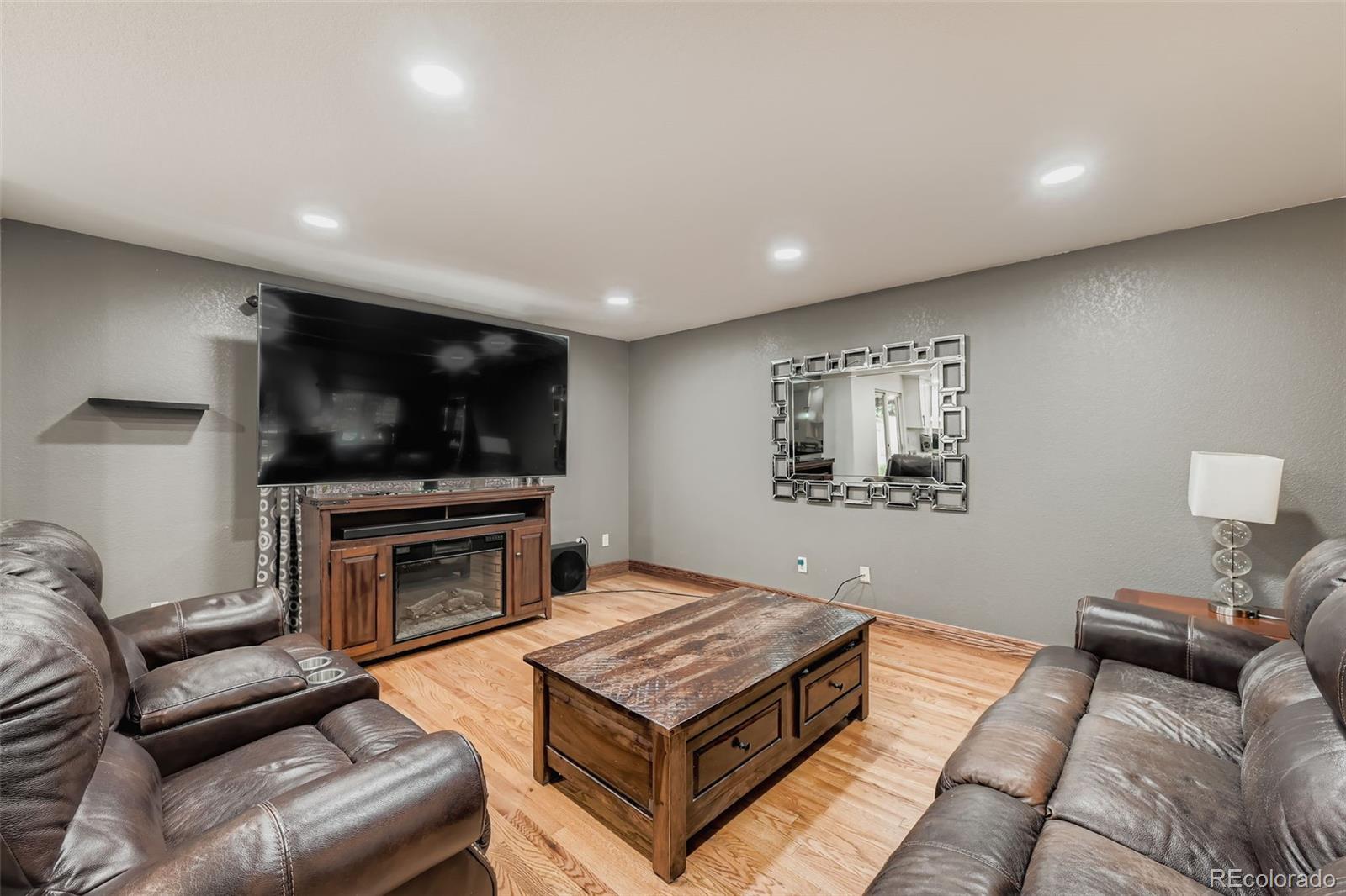 MLS Image #10 for 9559  elizabeth court,thornton, Colorado