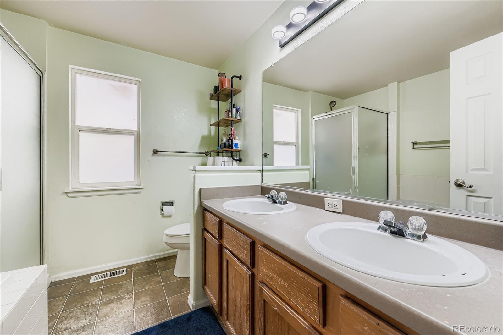 MLS Image #15 for 9559  elizabeth court,thornton, Colorado