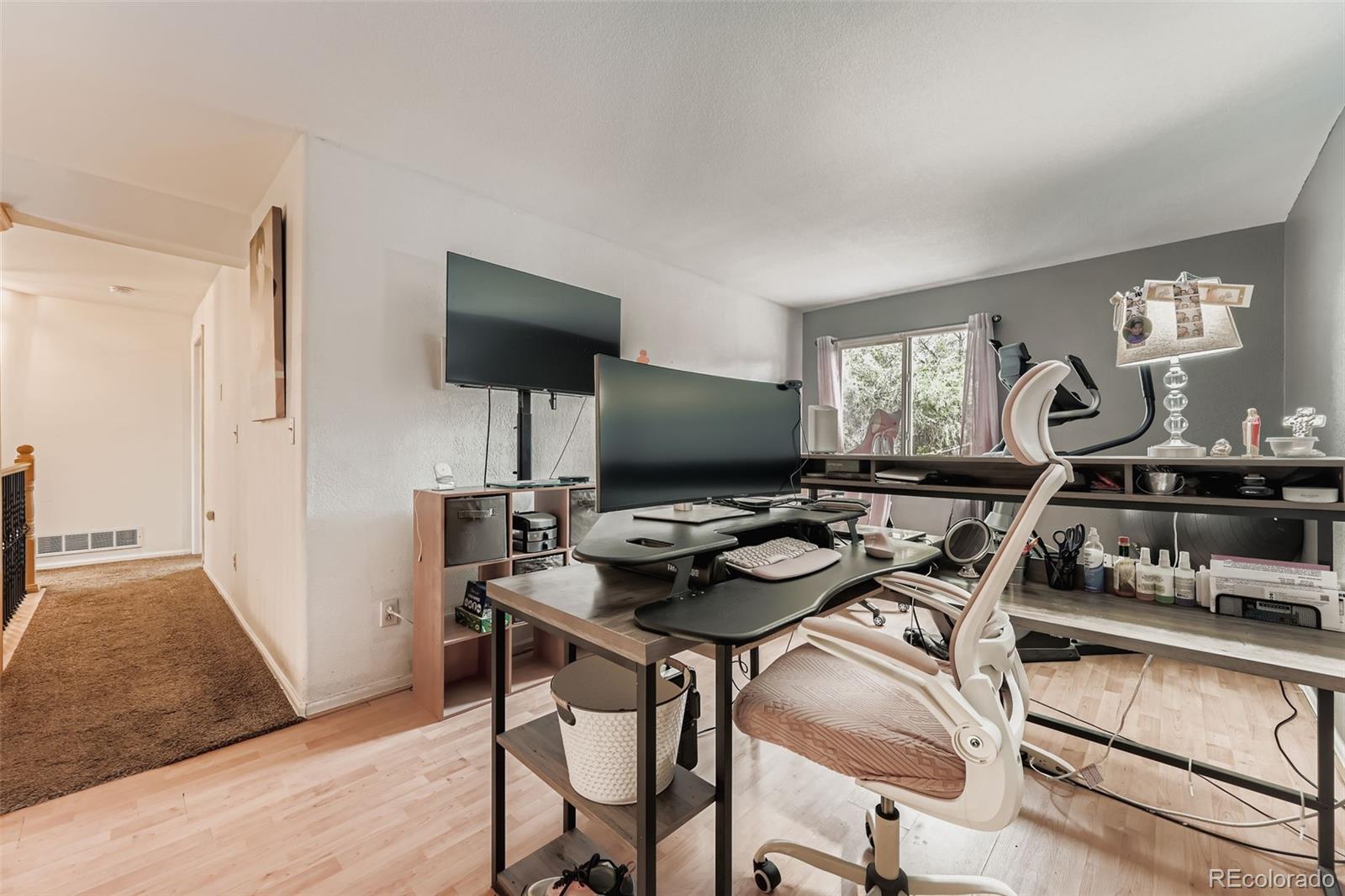 MLS Image #20 for 9559  elizabeth court,thornton, Colorado