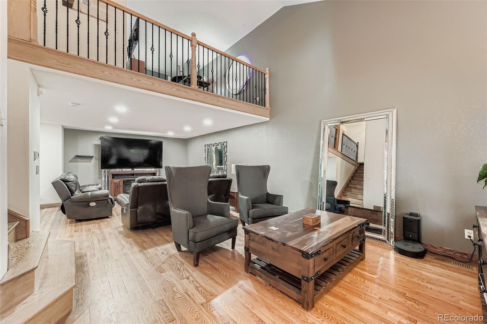 MLS Image #4 for 9559  elizabeth court,thornton, Colorado