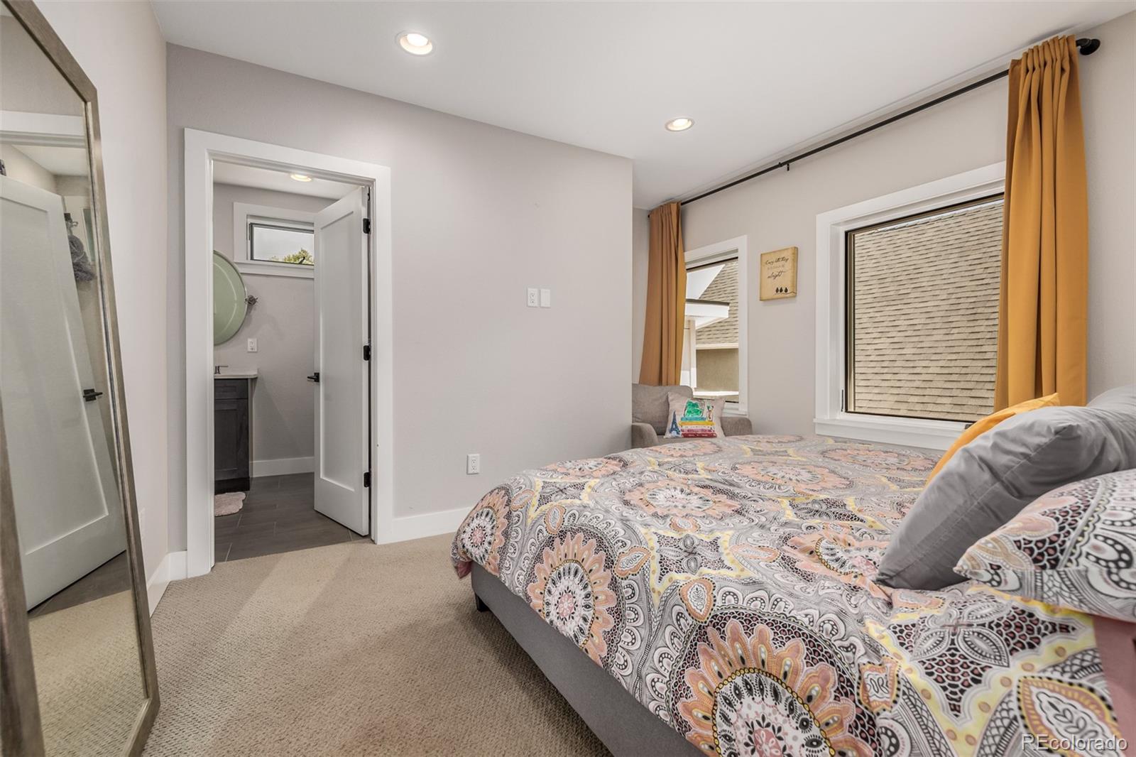 MLS Image #18 for 1468 s washington street,denver, Colorado