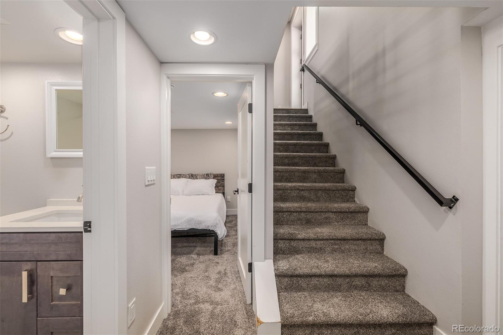 MLS Image #31 for 1468 s washington street,denver, Colorado