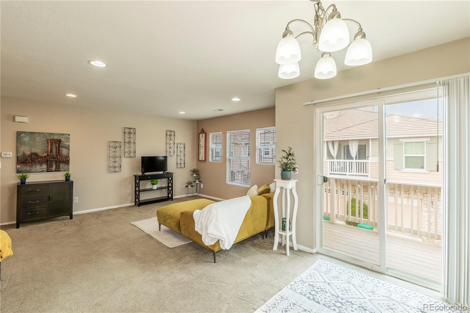 MLS Image #3 for 9760  mayfair street,englewood, Colorado