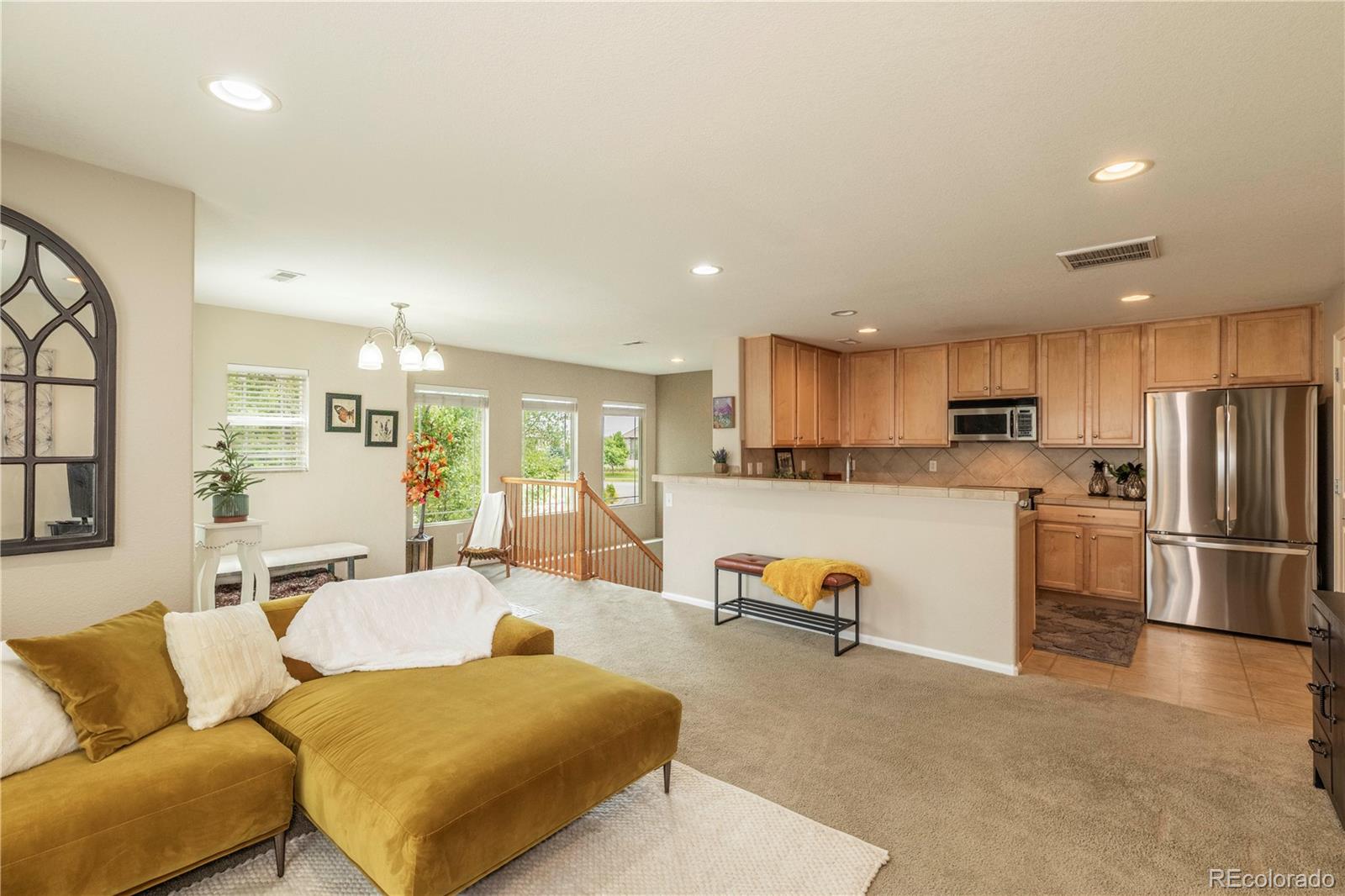 MLS Image #5 for 9760  mayfair street,englewood, Colorado