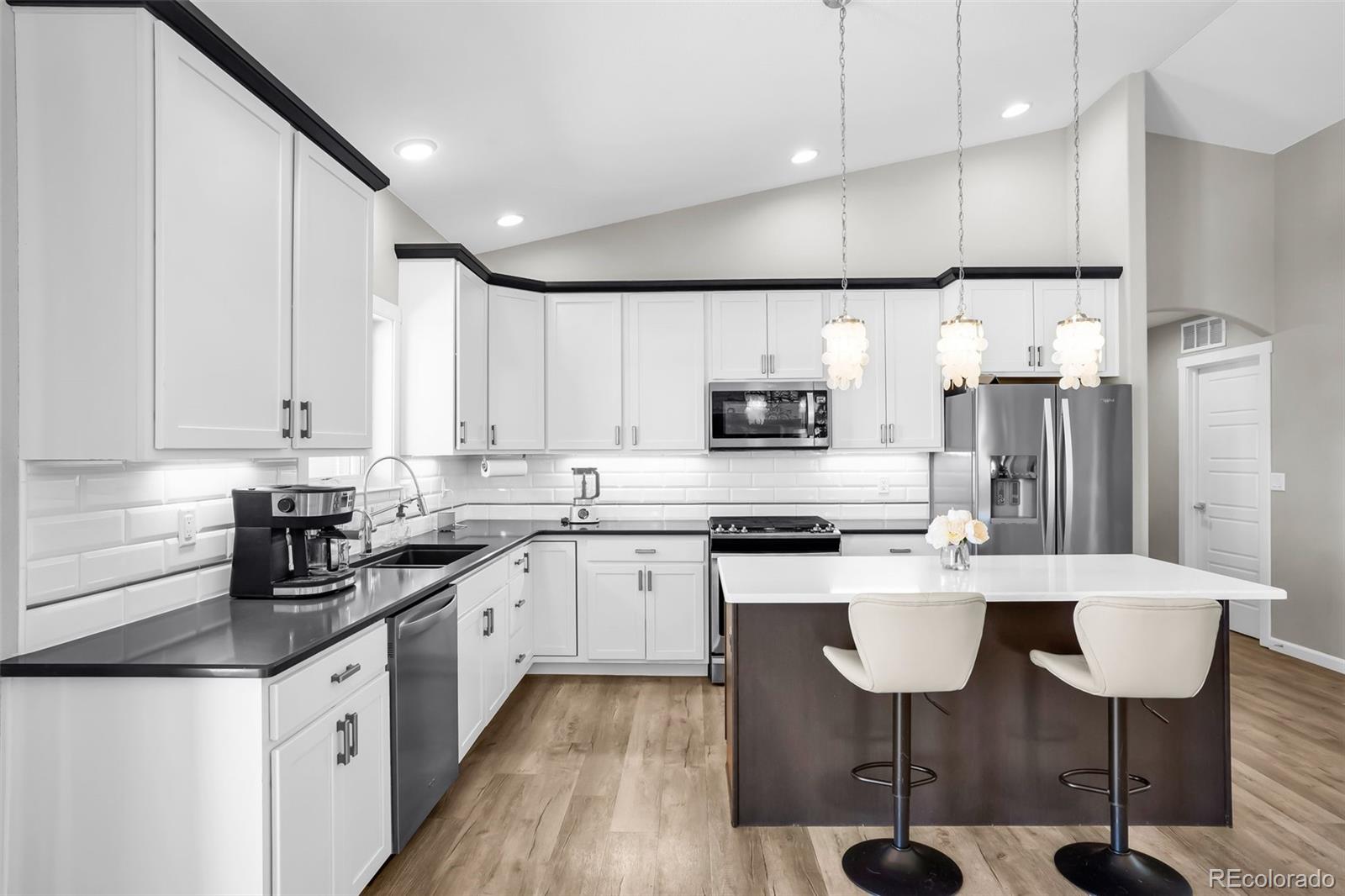 MLS Image #17 for 340 s avenida del oro ,pueblo west, Colorado