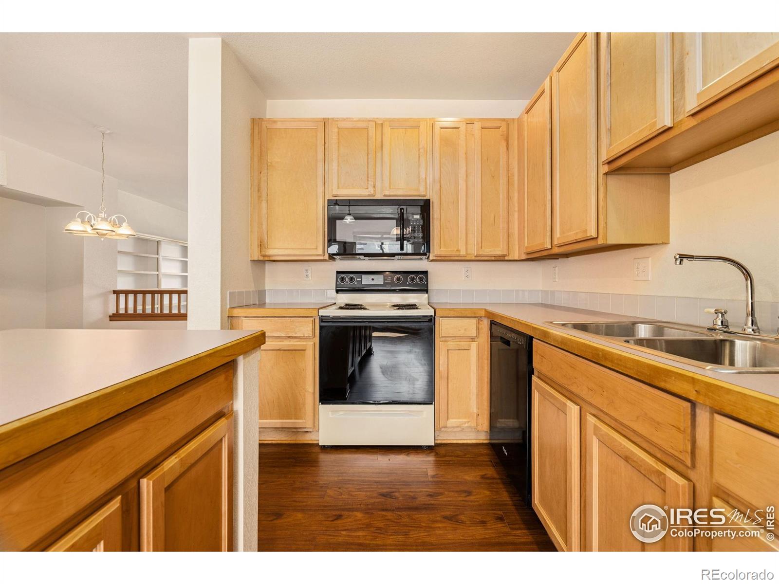 MLS Image #16 for 3686  oakwood drive,longmont, Colorado