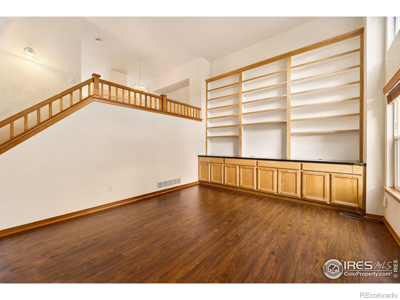 MLS Image #5 for 3686  oakwood drive,longmont, Colorado