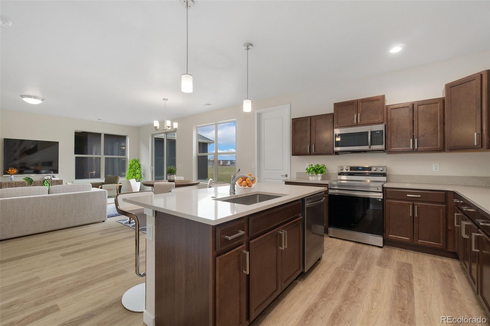 MLS Image #10 for 323  josef circle,fort lupton, Colorado
