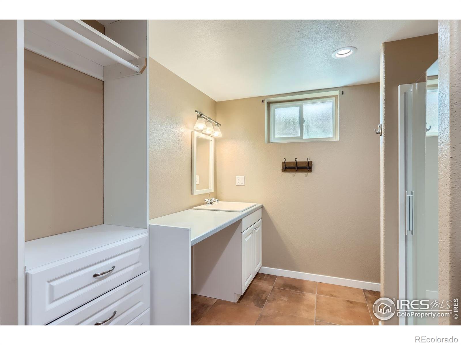 MLS Image #22 for 11895  oxford road,longmont, Colorado
