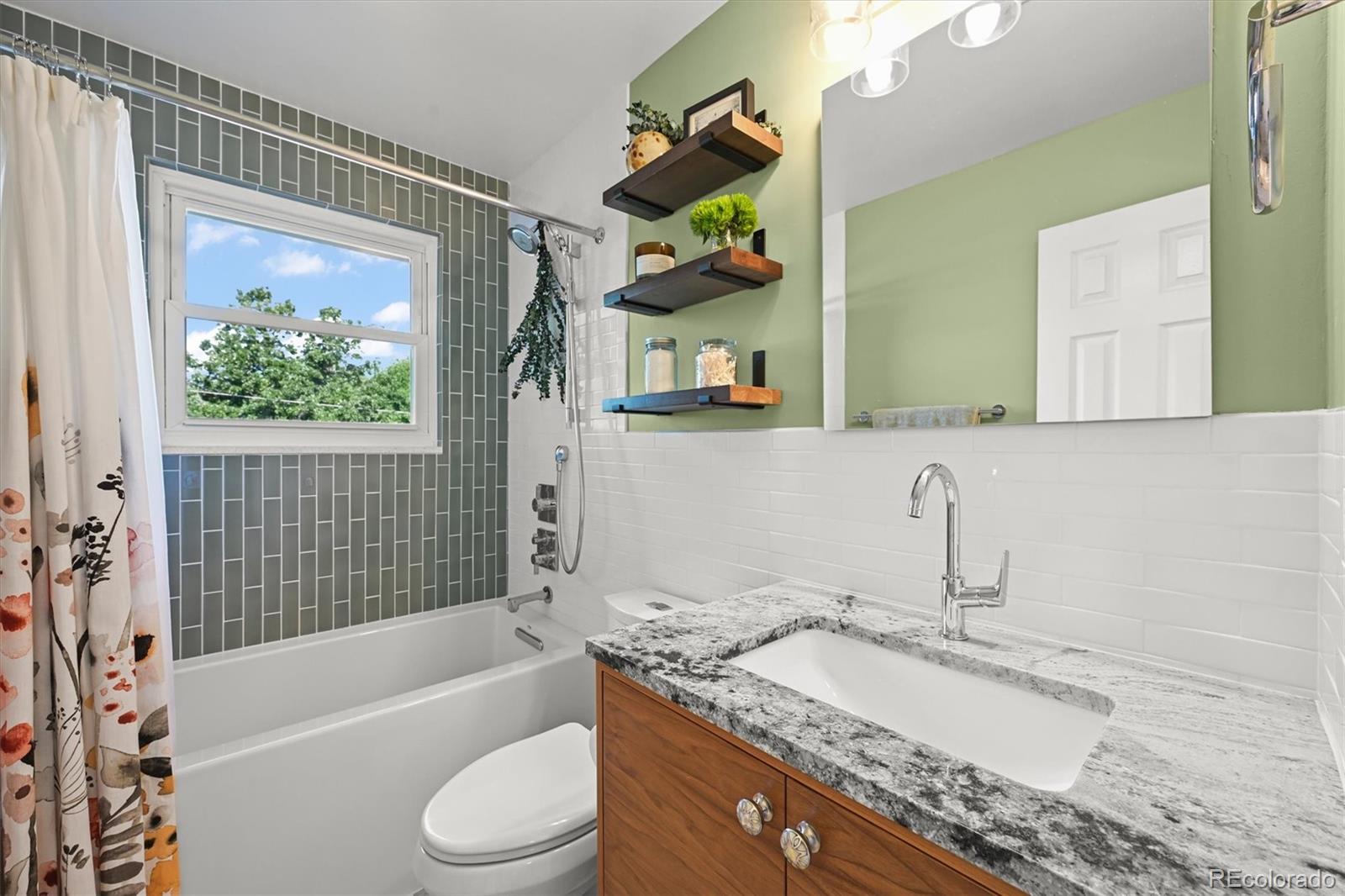 MLS Image #18 for 925  daphne street,broomfield, Colorado