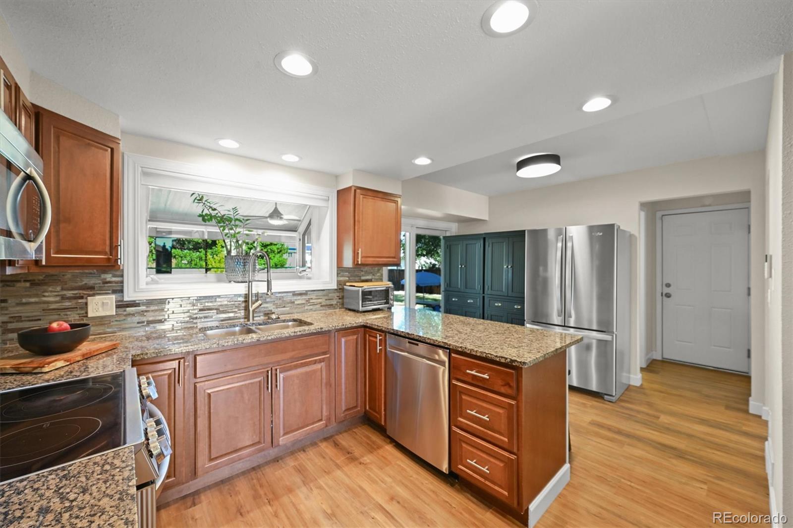 MLS Image #6 for 925  daphne street,broomfield, Colorado