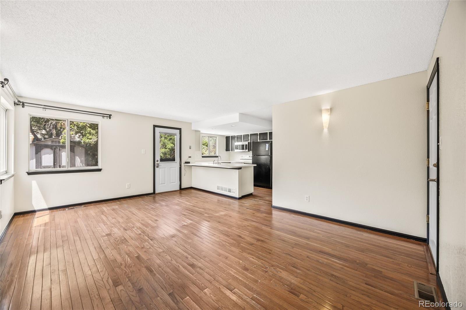 MLS Image #14 for 12099  forest street,thornton, Colorado