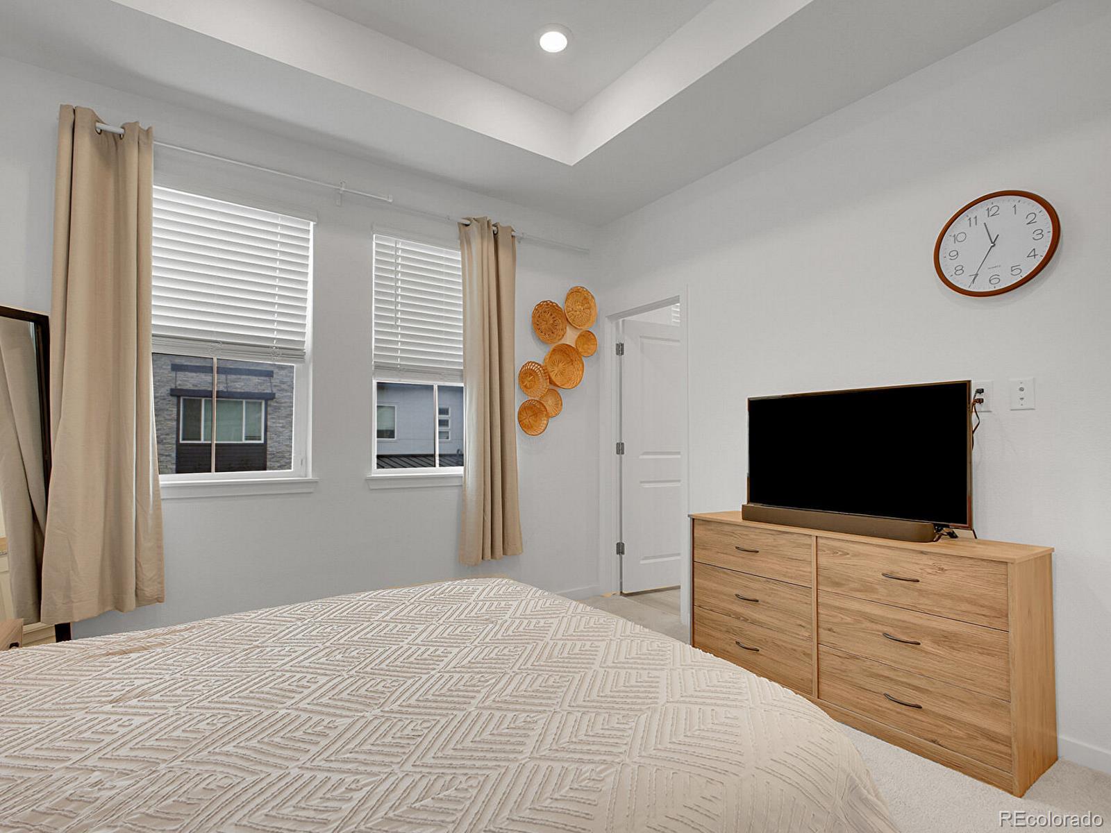 MLS Image #20 for 7488 w pacific lane,denver, Colorado