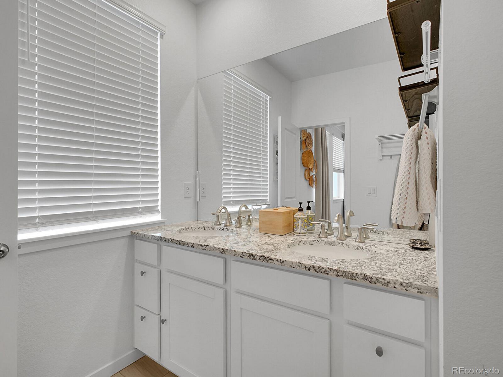 MLS Image #22 for 7488 w pacific lane,denver, Colorado