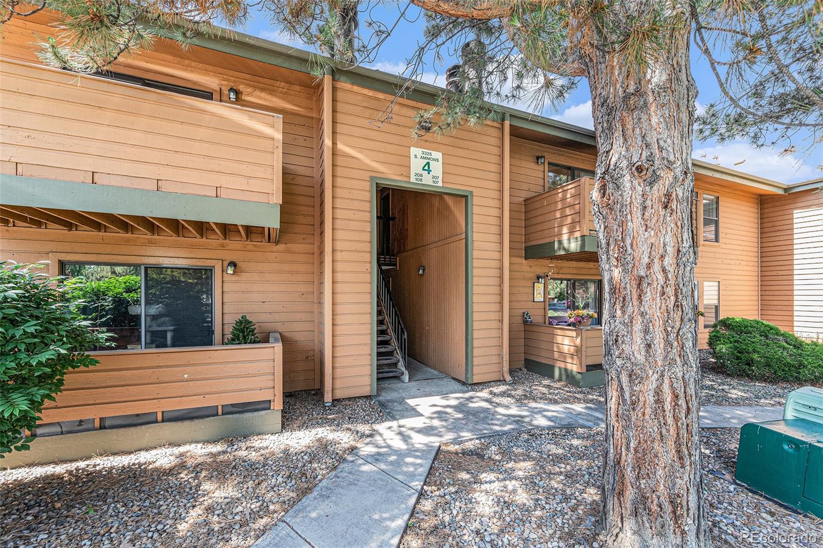 MLS Image #14 for 3325 s ammons street,lakewood, Colorado