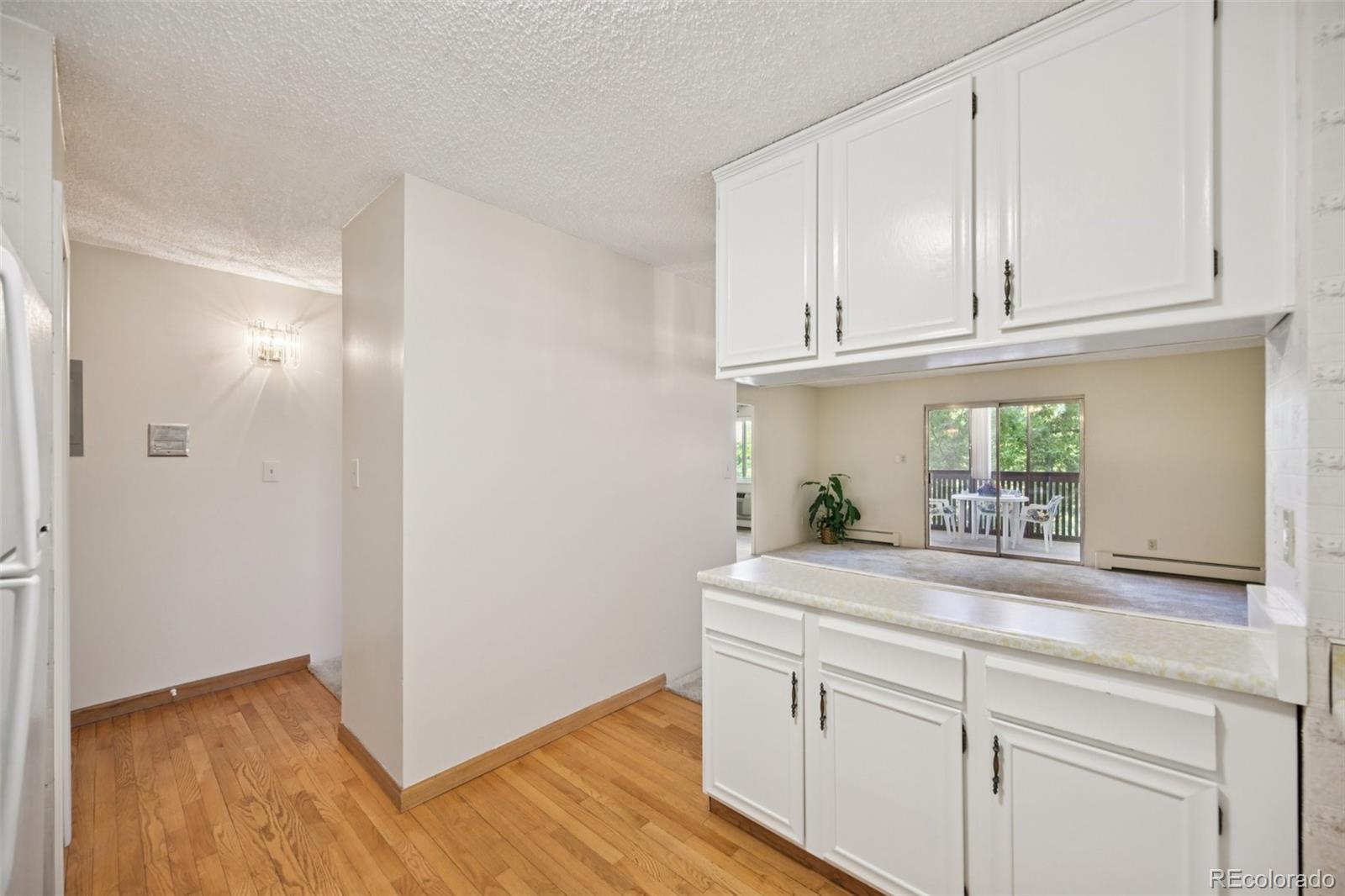 MLS Image #8 for 3460 s poplar street,denver, Colorado