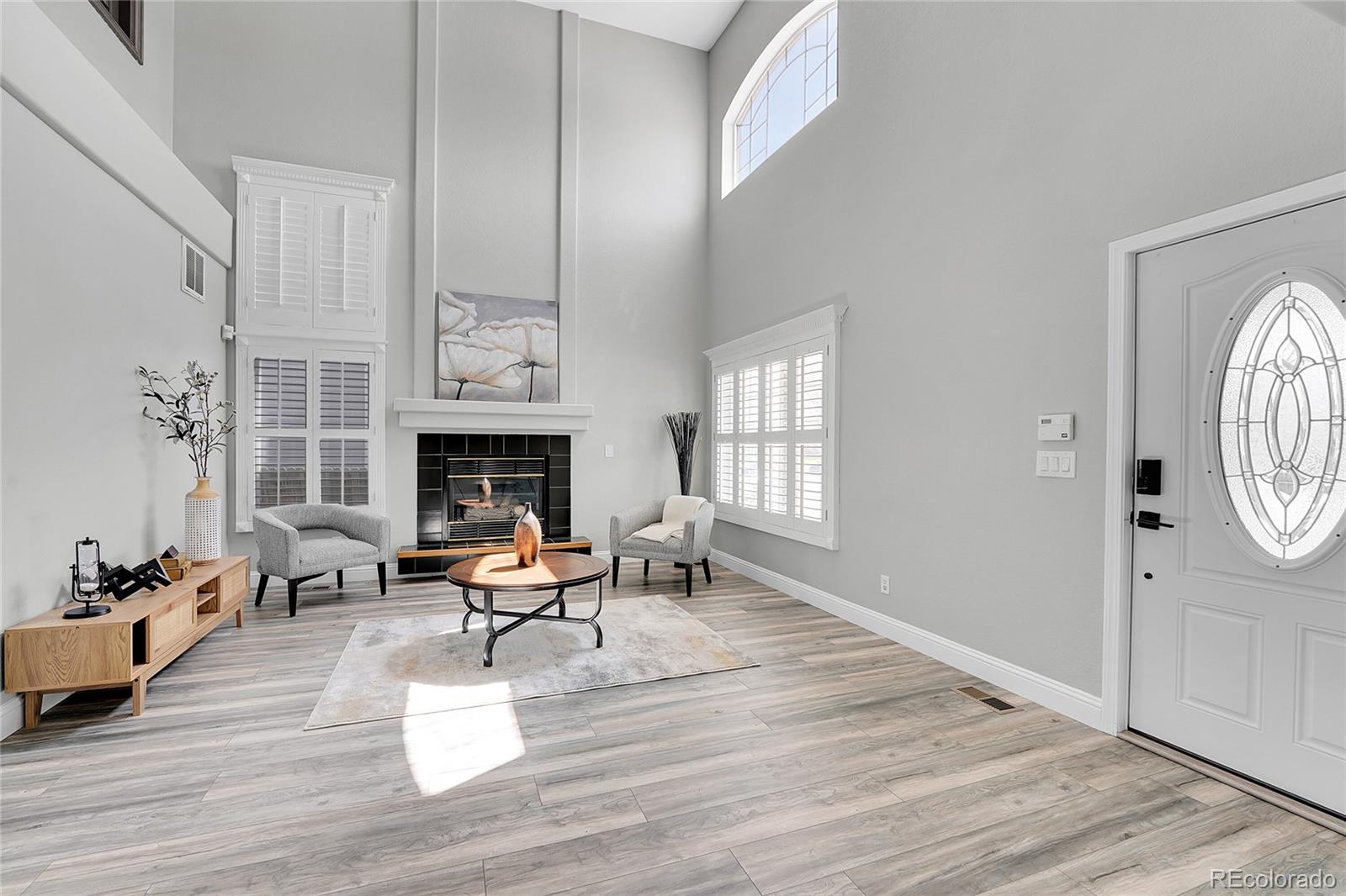 MLS Image #5 for 19731 e 40th avenue,denver, Colorado