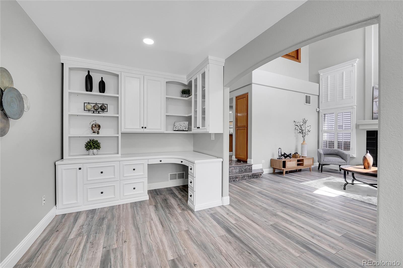 MLS Image #8 for 19731 e 40th avenue,denver, Colorado