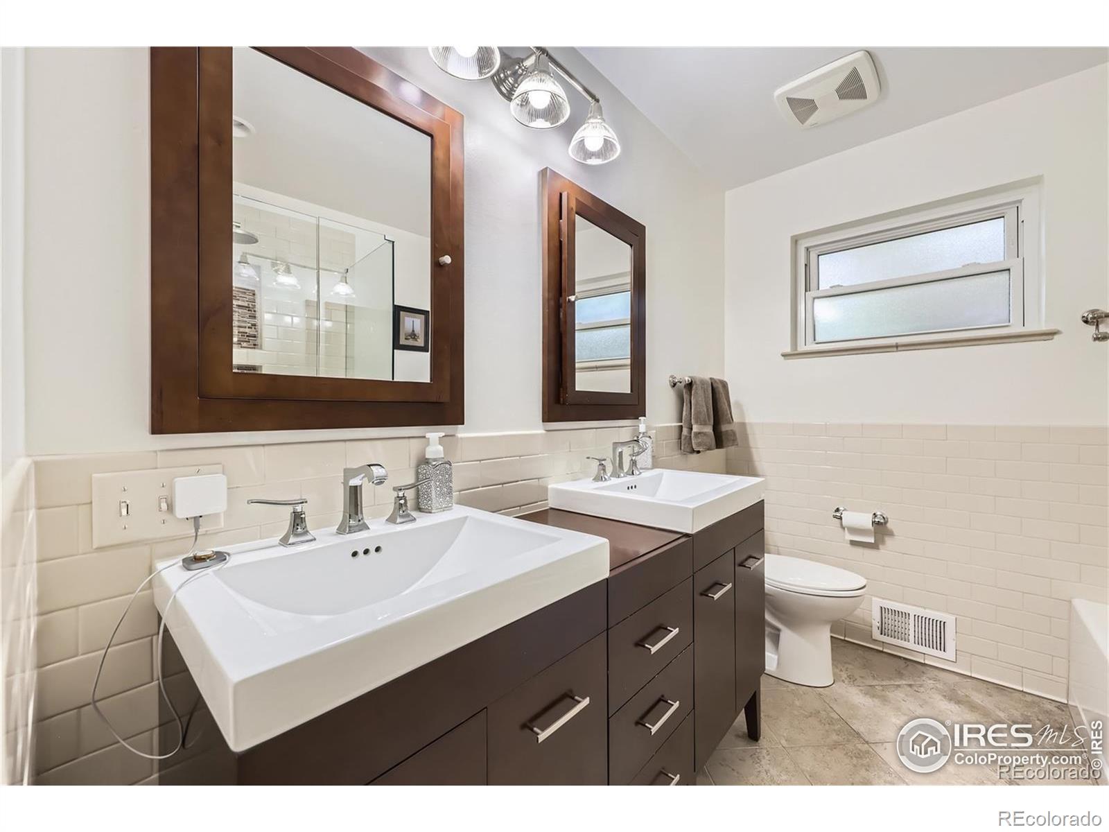 MLS Image #13 for 1600  olive street,denver, Colorado