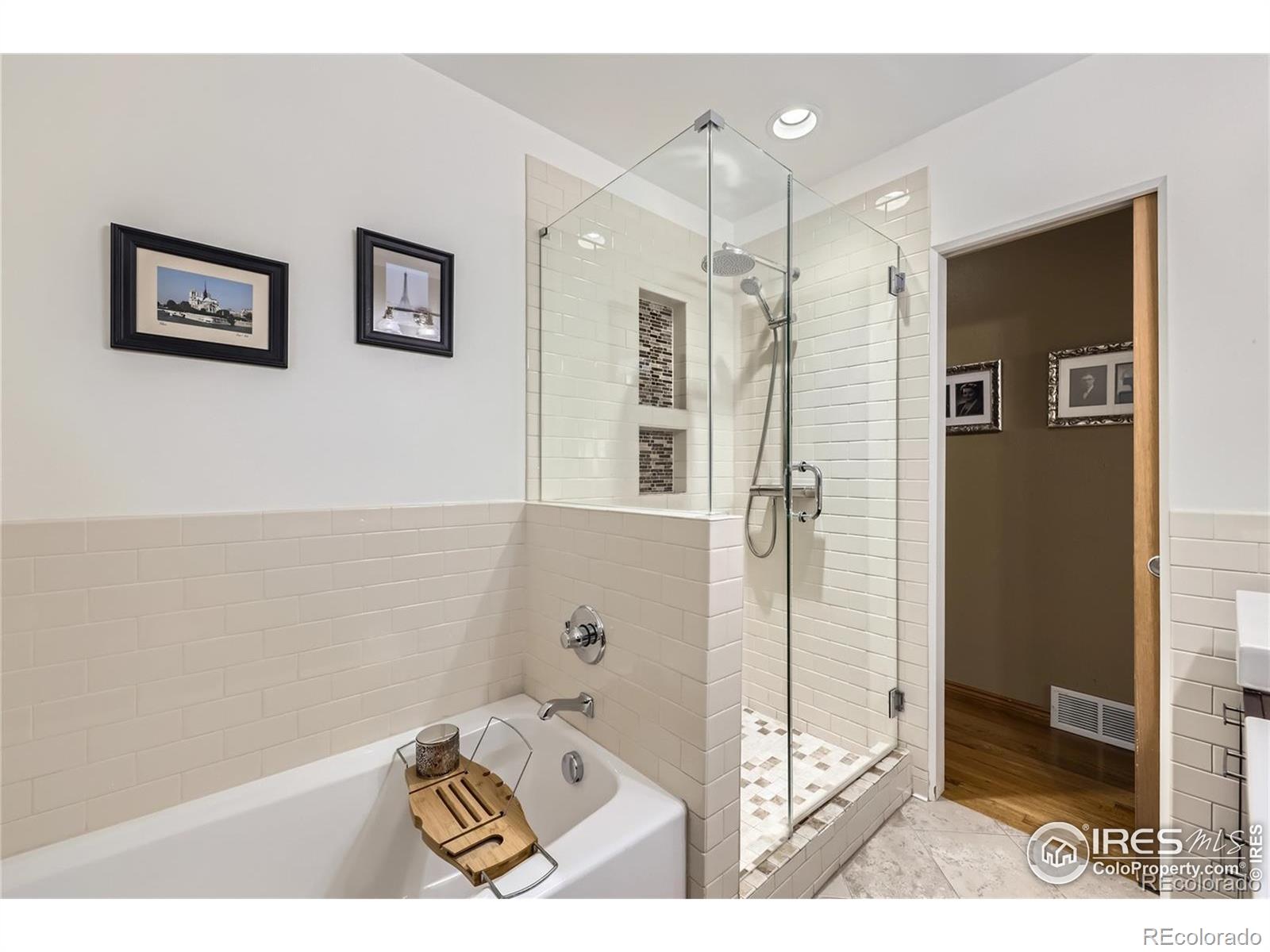 MLS Image #14 for 1600  olive street,denver, Colorado