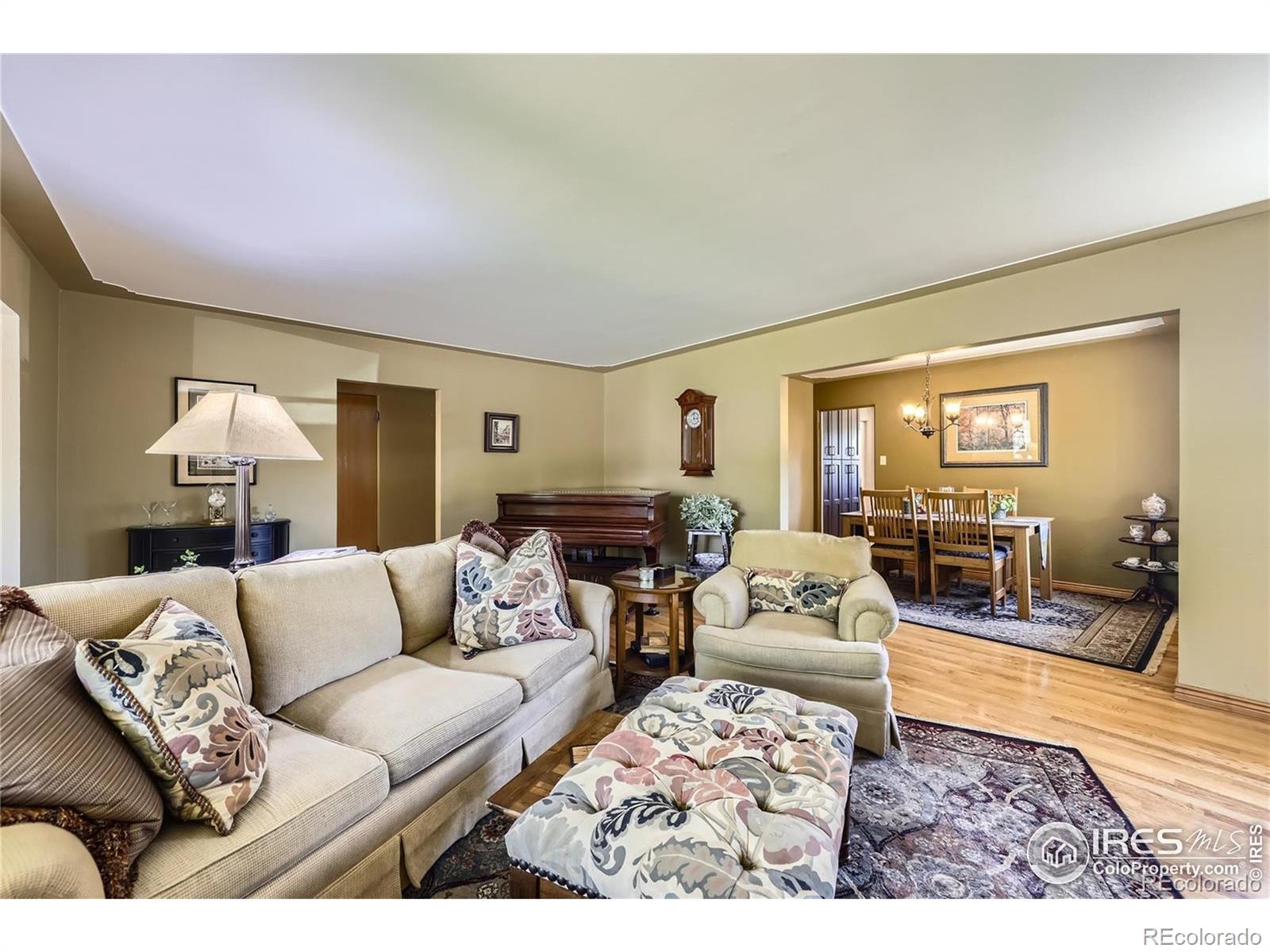 MLS Image #2 for 1600  olive street,denver, Colorado