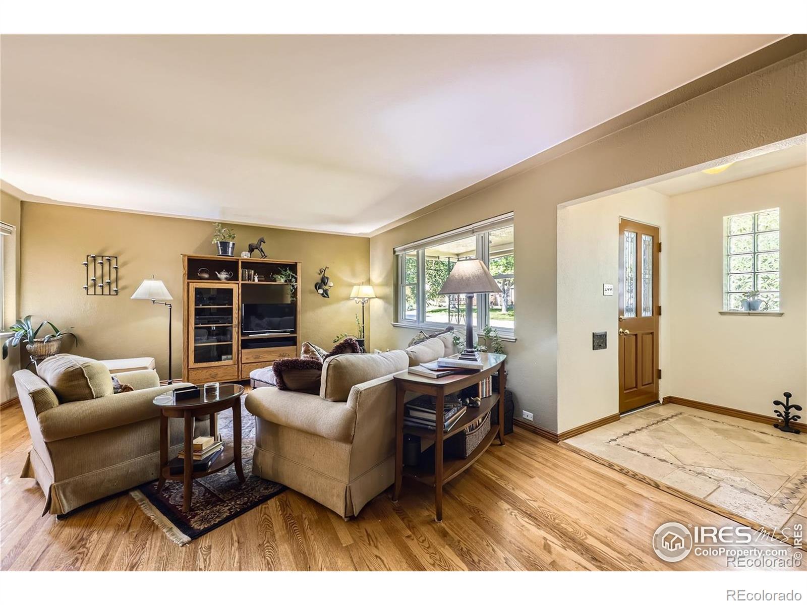 MLS Image #3 for 1600  olive street,denver, Colorado