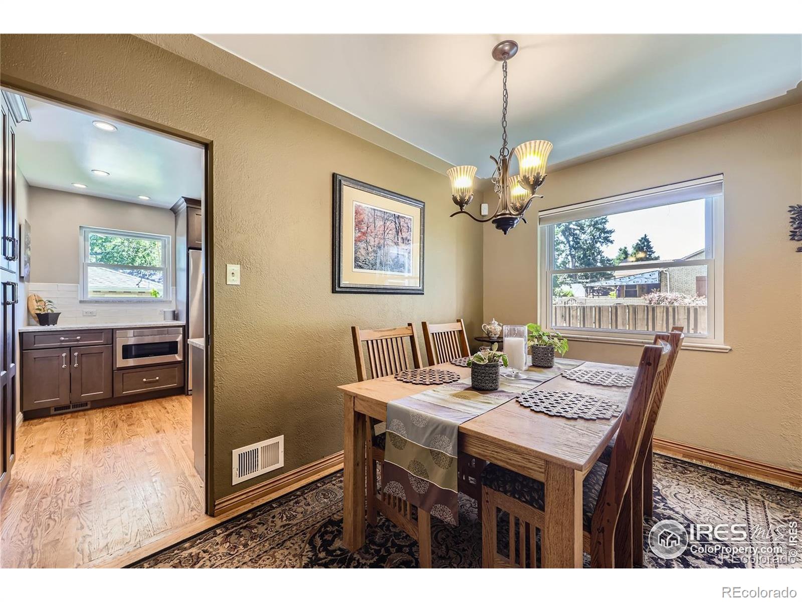 MLS Image #6 for 1600  olive street,denver, Colorado