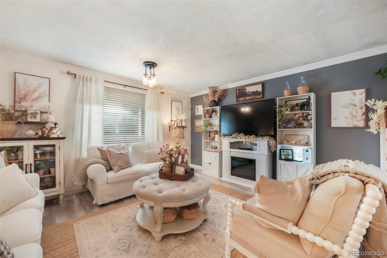 MLS Image #4 for 8280  everett way,arvada, Colorado